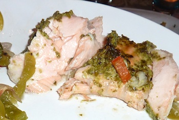 Photo of baked salmon with cilantro-garlic pesto/ www.super-seafood-recipes.com